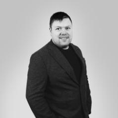 Dan Filip Hammer.